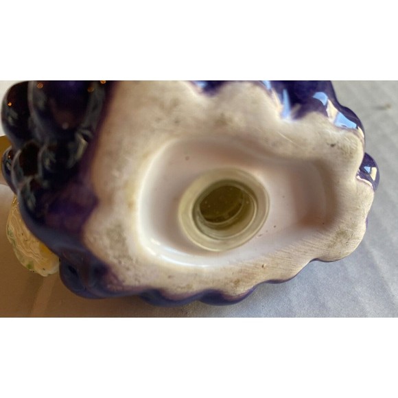 Grape Purple Salt & Pepper Shakers Set of 2, Lefton Ceramic - Picture 8 of 9